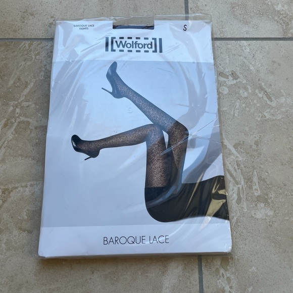 NEW Wolford Baroque Lace Purple Night Small - Picture 2 of 3